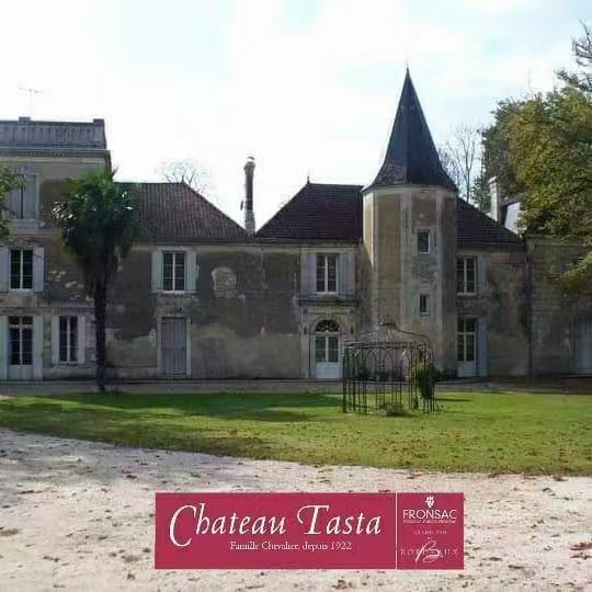 投資開一家進口酒莊，該怎么經營呢？